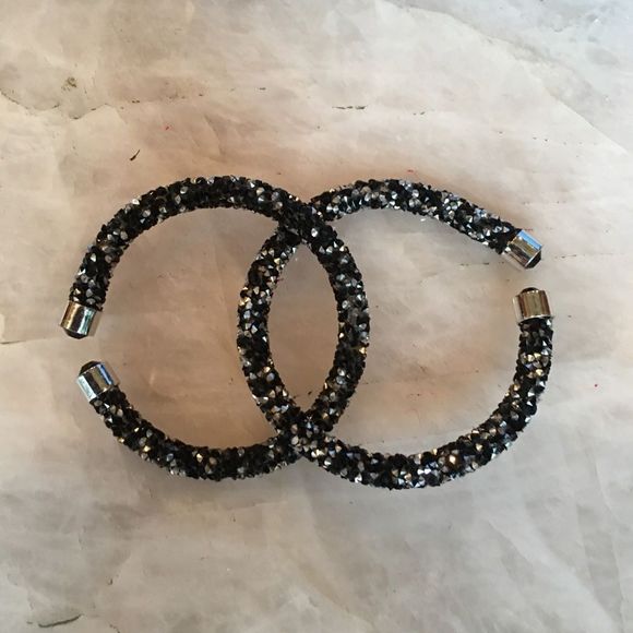 BLACK ICICLE Necklace with 2 Bracelets! - Picture 4 of 9